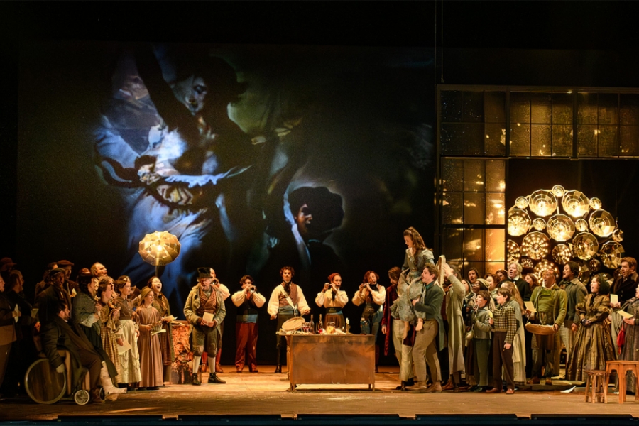 Lumières au théâtre Ledoux à 20H00